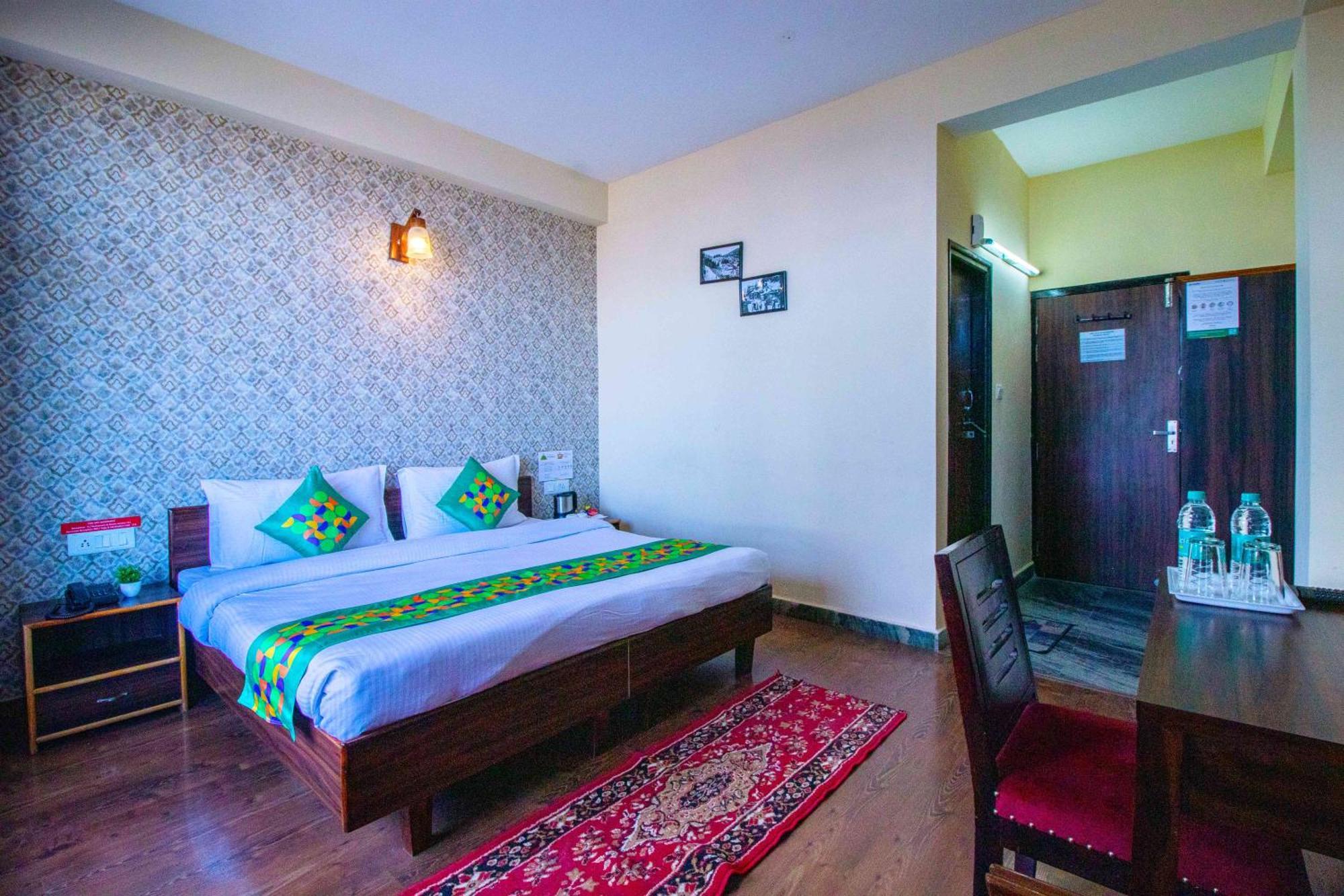 Treebo Shimla Ayurvedic Retreat Kufri Hotel ภายนอก รูปภาพ