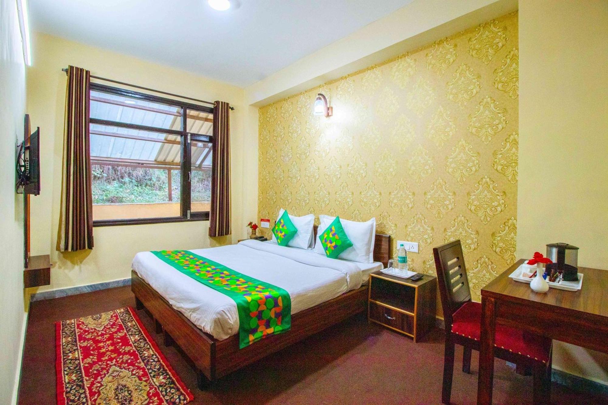 Treebo Shimla Ayurvedic Retreat Kufri Hotel ภายนอก รูปภาพ
